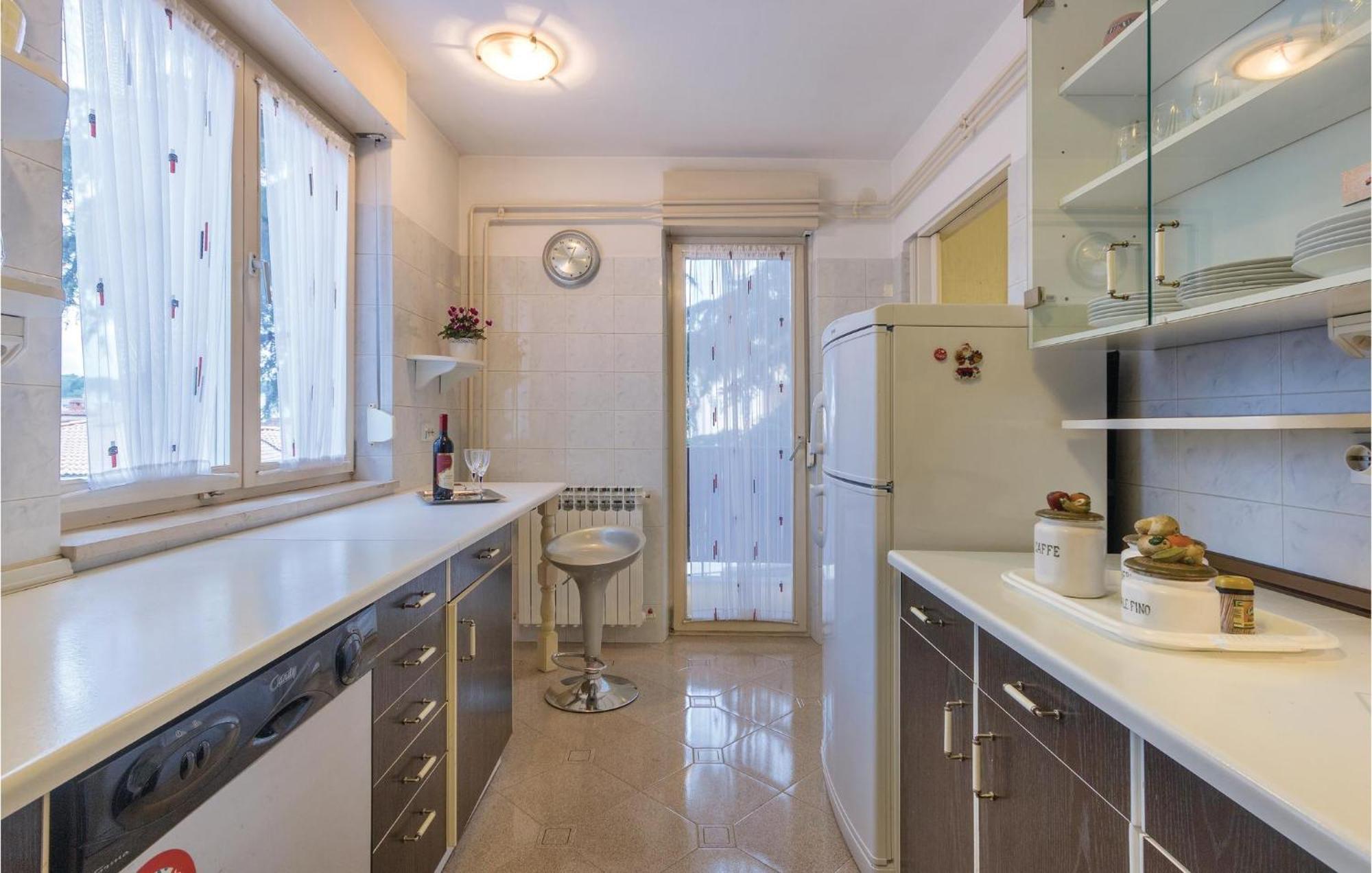 Amazing In With Wifi Apartment
